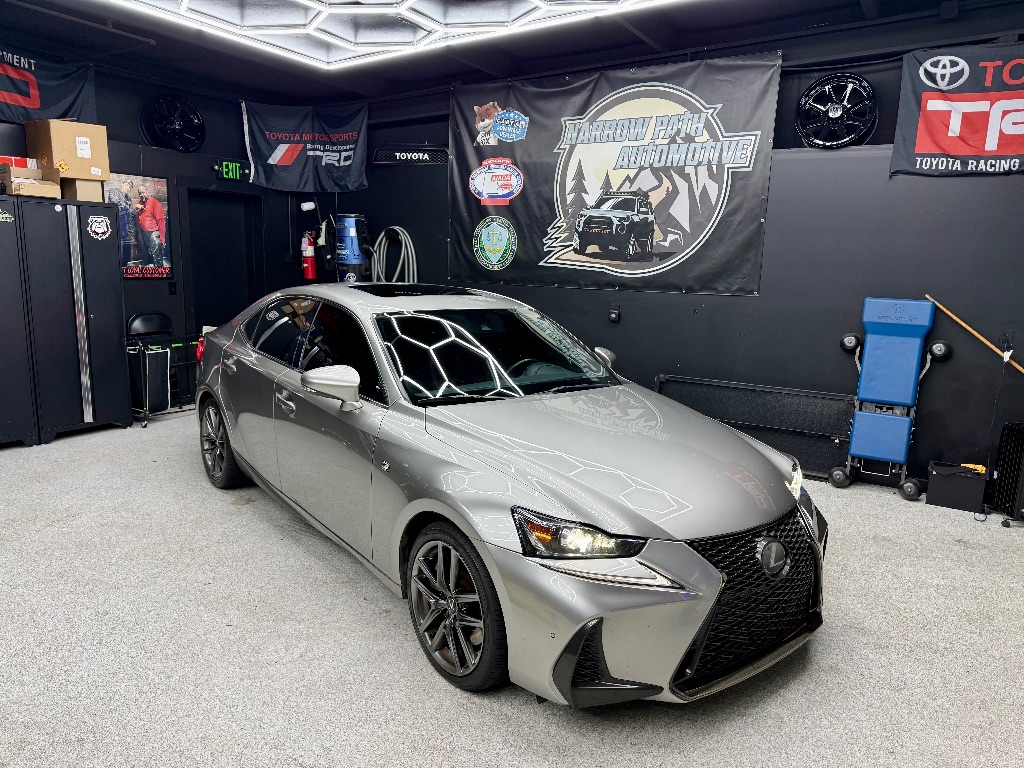 2019 Lexus IS 300 F SPORT's photo