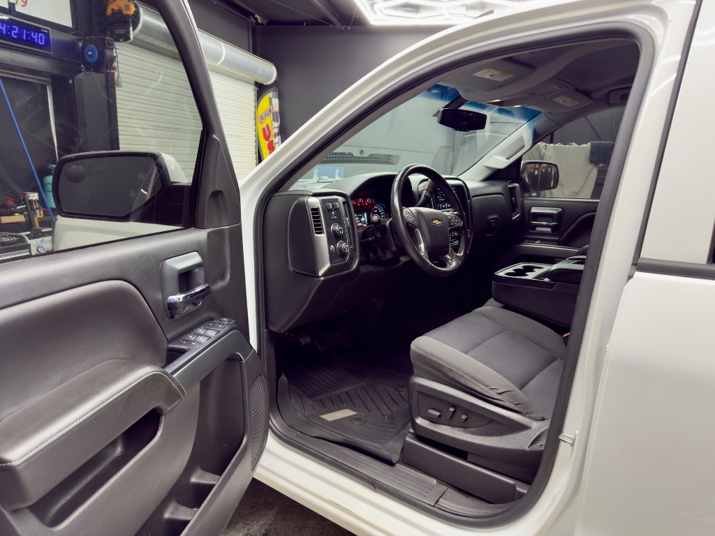 2018 Chevrolet Silverado 1500 LT - Photo 8