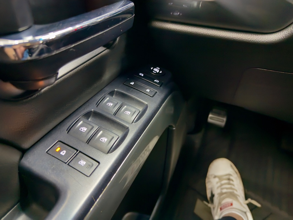 2018 Chevrolet Silverado 1500 LT - Photo 26