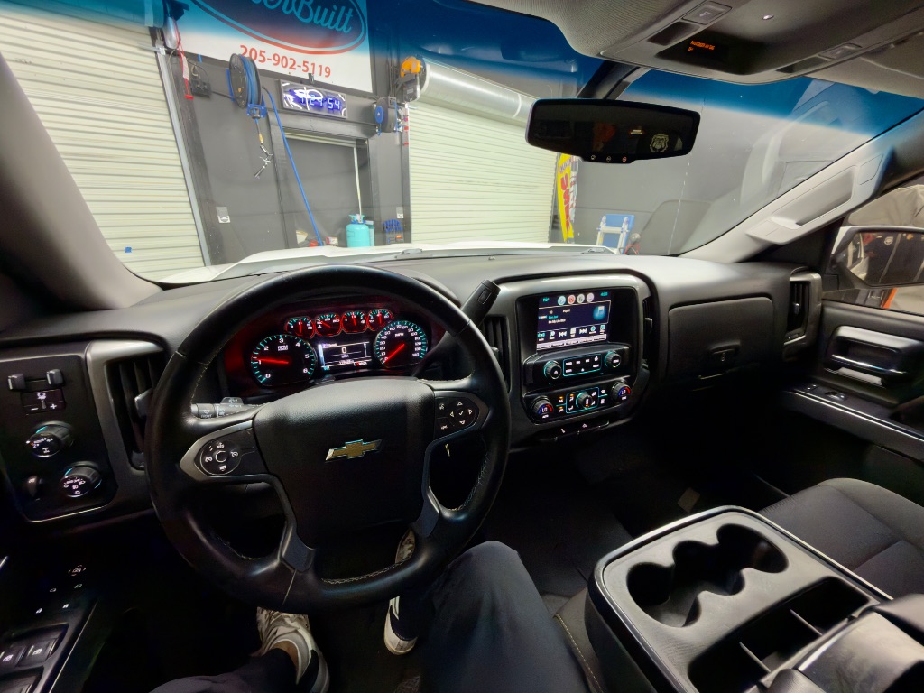 2018 Chevrolet Silverado 1500 LT - Photo 20