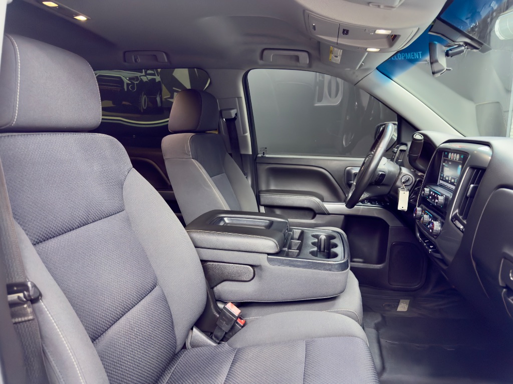 2018 Chevrolet Silverado 1500 LT - Photo 13