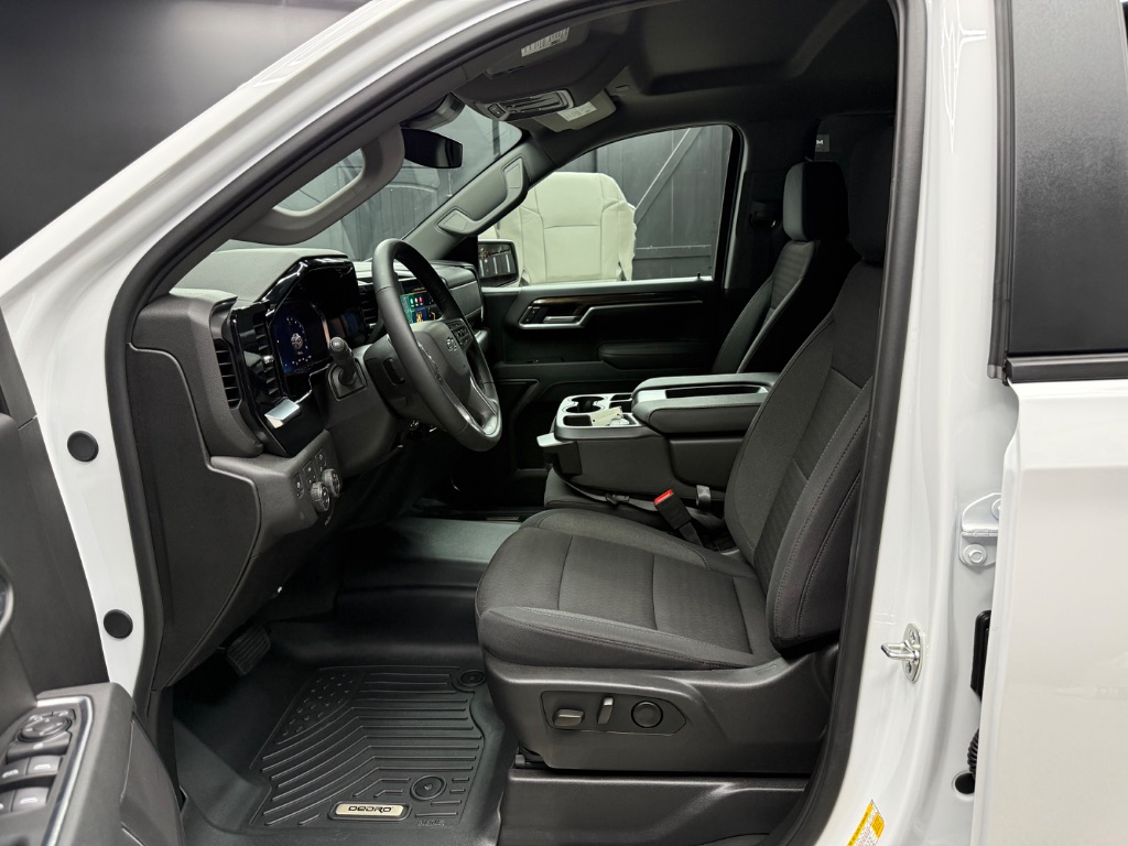 2026 Chevrolet Silverado 1500 RST - Photo 9