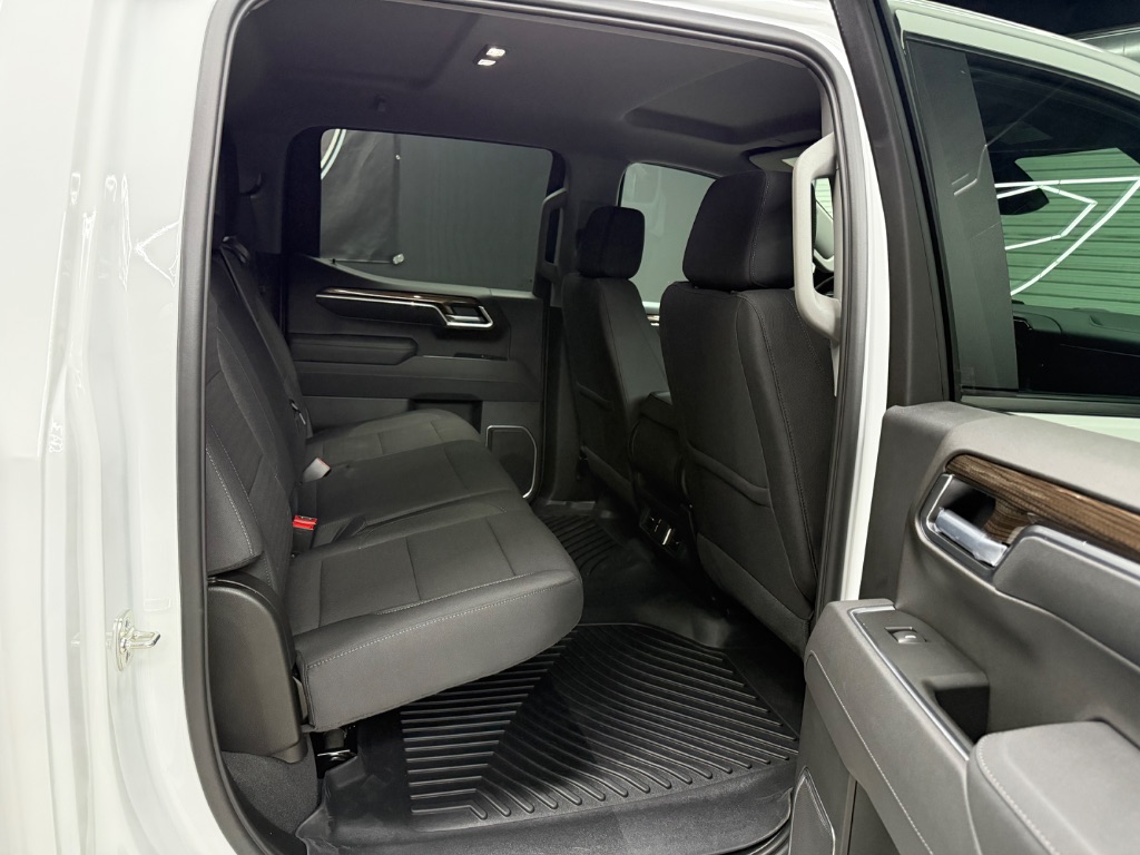 2026 Chevrolet Silverado 1500 RST - Photo 16