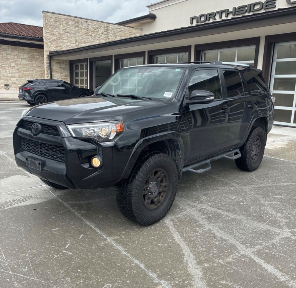 2014 Toyota 4Runner SR5 4x4 V6's photo