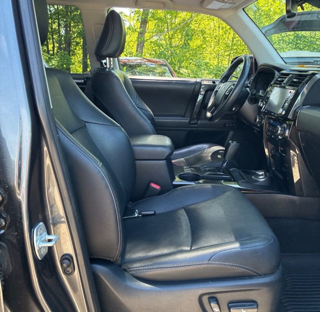 2020 Toyota 4Runner Night Shade - Photo 9