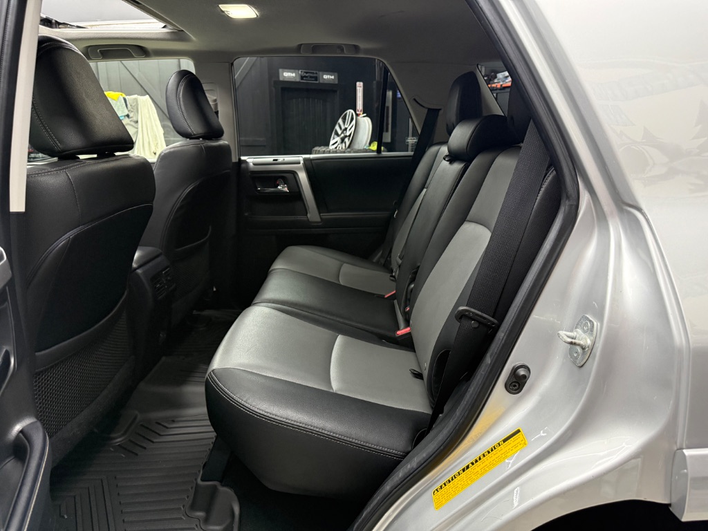 2020 Toyota 4Runner SR5 Premium - Photo 19