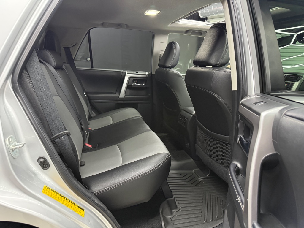 2020 Toyota 4Runner SR5 Premium - Photo 16