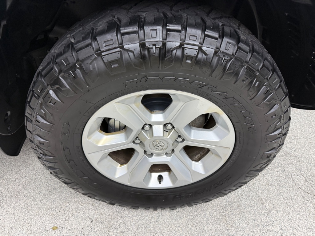 2020 Toyota 4Runner SR5 Premium - Photo 45