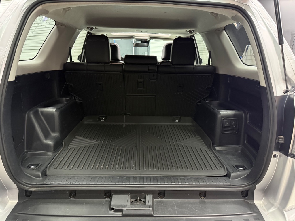 2020 Toyota 4Runner SR5 Premium - Photo 22