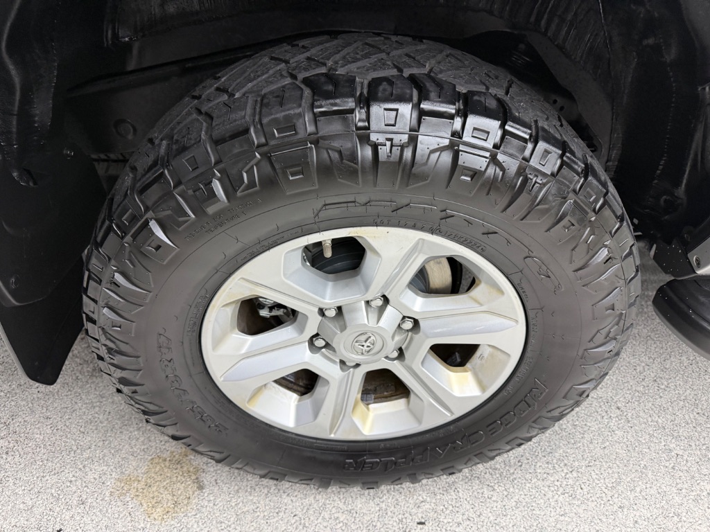 2020 Toyota 4Runner SR5 Premium - Photo 44