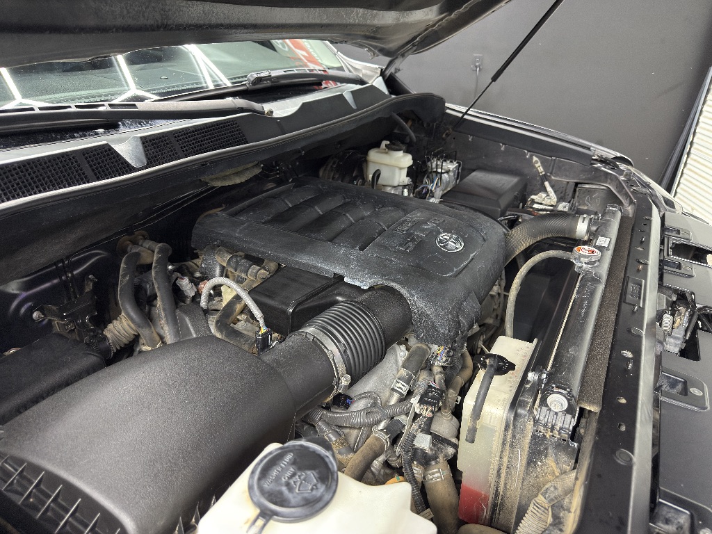 2018 Toyota Tundra SR5 - Photo 39