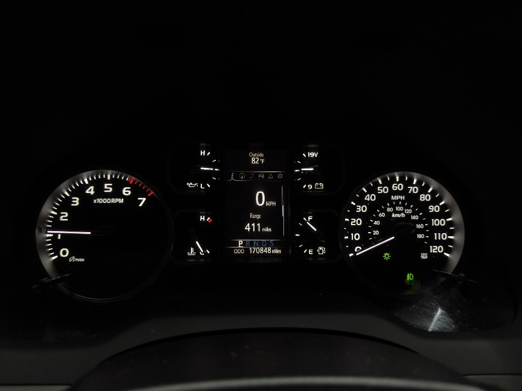 2018 Toyota Tundra SR5 - Photo 23