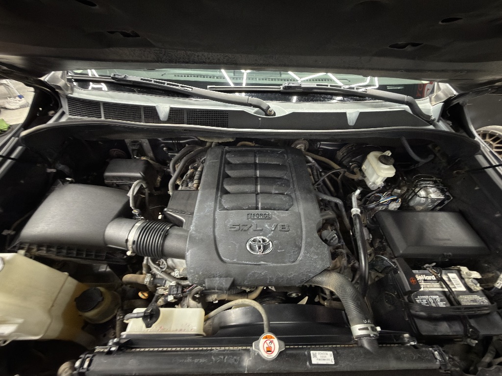 2018 Toyota Tundra SR5 - Photo 37