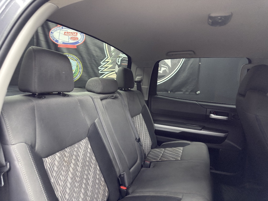 2018 Toyota Tundra SR5 - Photo 20