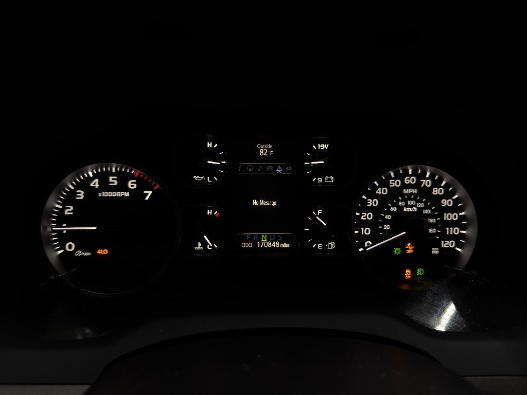 2018 Toyota Tundra SR5 - Photo 34