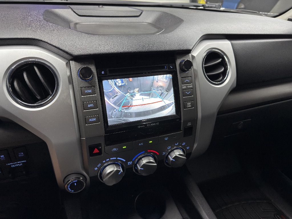 2018 Toyota Tundra SR5 - Photo 25