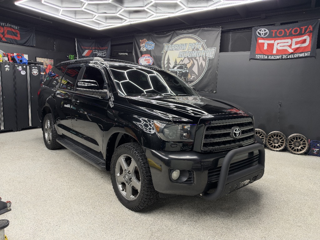 2014 Toyota Sequoia